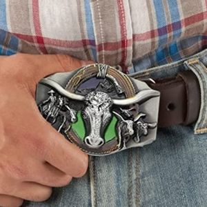 New longhorn steer western style belt buckle approximately 3.5x2.5